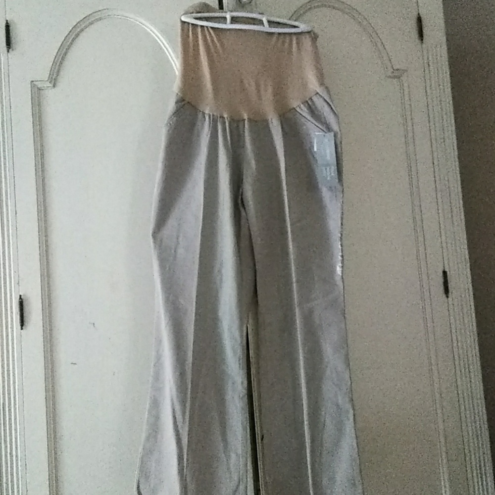Maternity, fitted boot leg pants